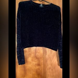 Forever 21 chenille black sweater Small